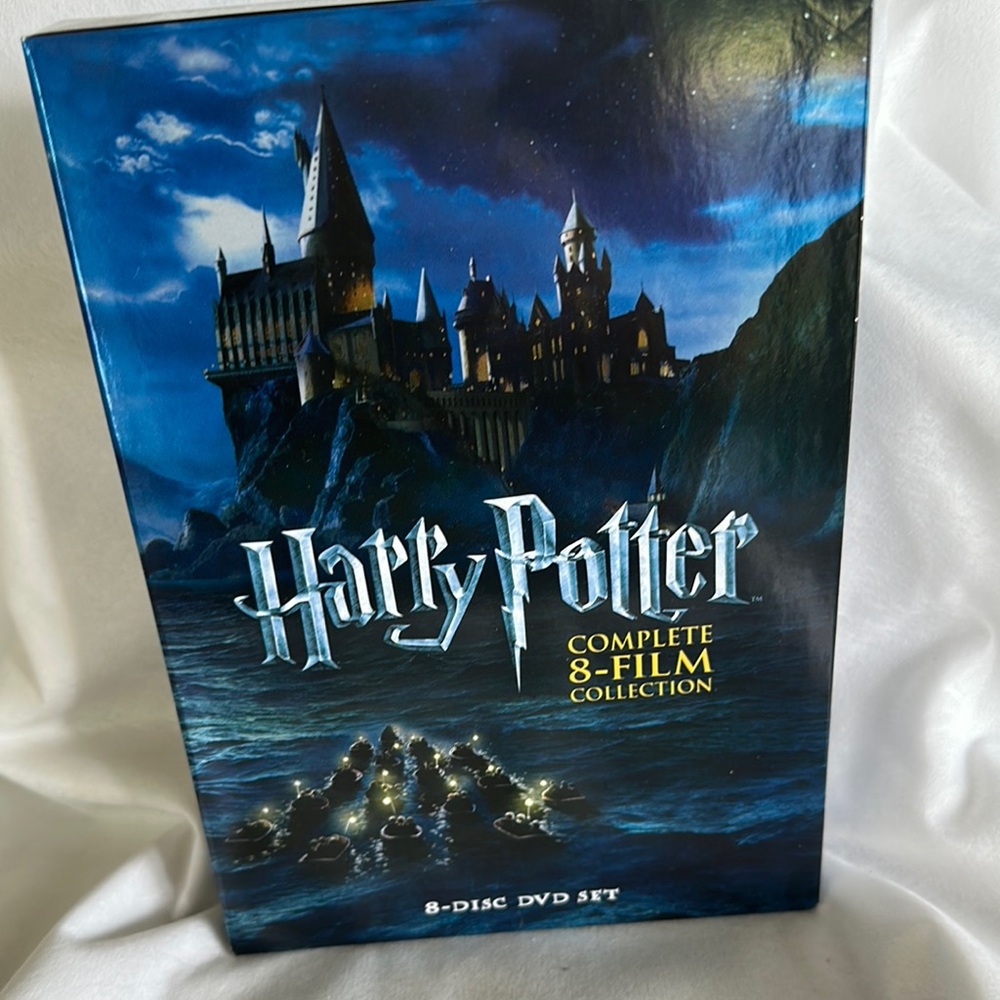 Harry Potter Complete 8-Film Collection DVD Set
